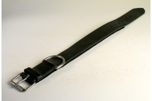 HALSBÅND - læder med filt - bredde 5 cm. - længde 65 cm. - sort - krome.